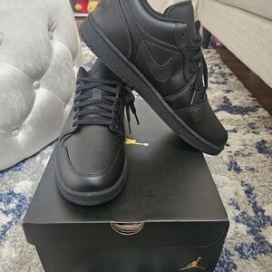 New Air Jordan 1 size 12.5